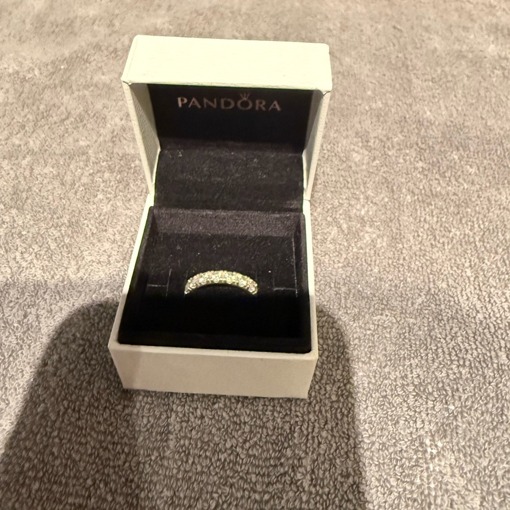 Pandora ring size 6